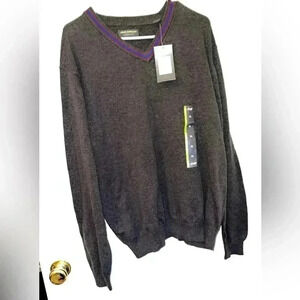 NEW John Bartlett v-neck sweater in size‎ XL NWT